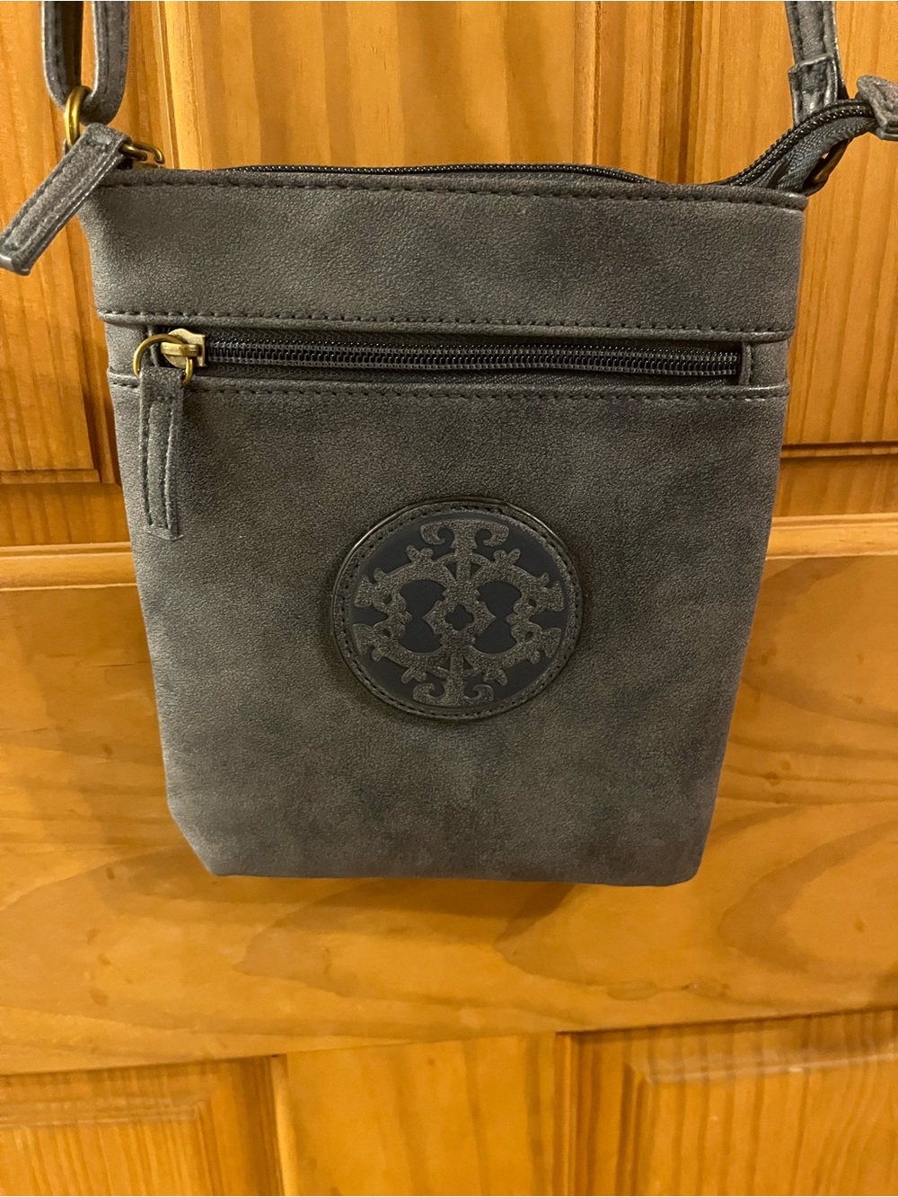 Women's Gray Suede-Look Crossbody Bag with Decorative Medallion